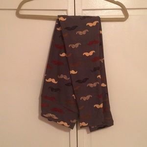 Lularoe mustache leggings NWOT